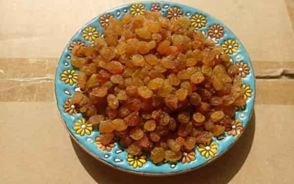تصویر 5 از قیمت خرید کشمش پلویی تیزابی + فروش ویژه